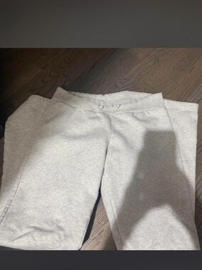 Brandy Melville Light Gray womens Sweatpants